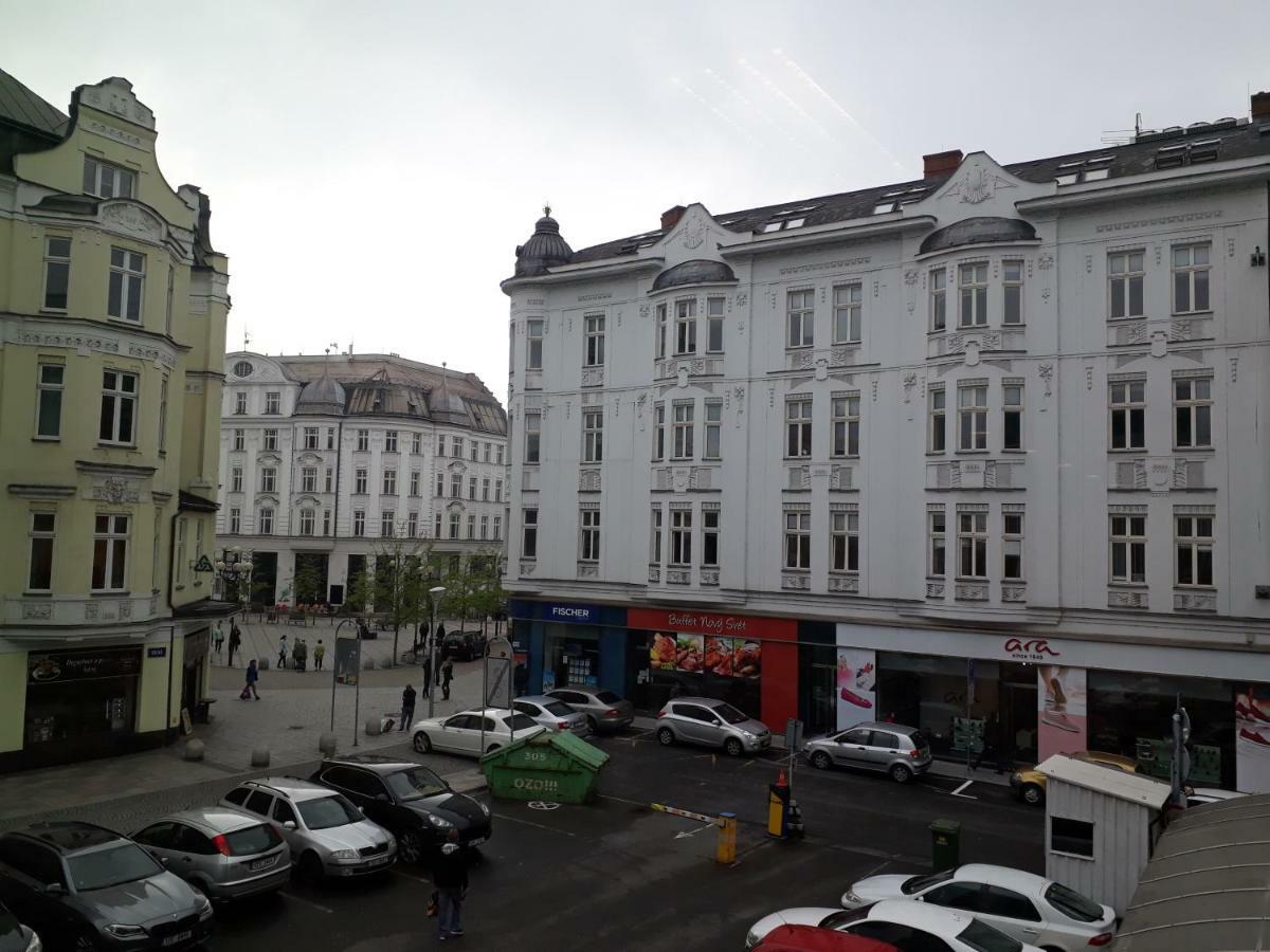 AMA Apartment&rooms Ostrava Buitenkant foto